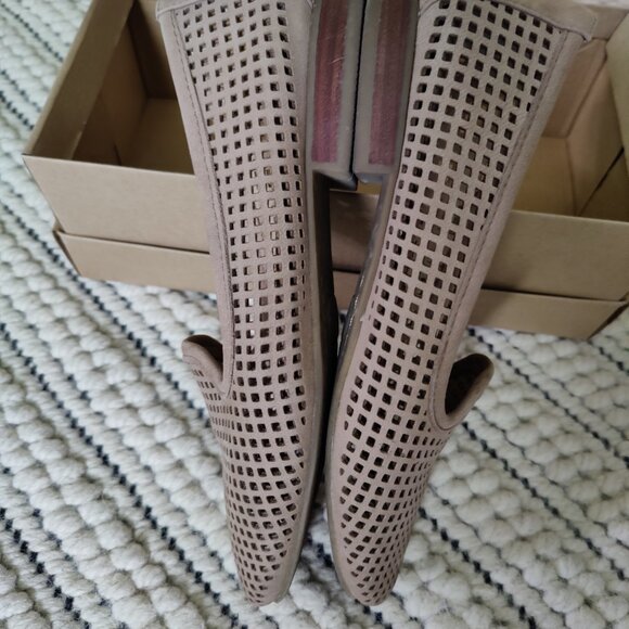 Me Too Loafers Size 8 - Picture 2 of 5